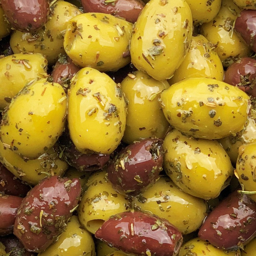 MIXED PITTED OLIVES, HERBS IN OIL x 3kg